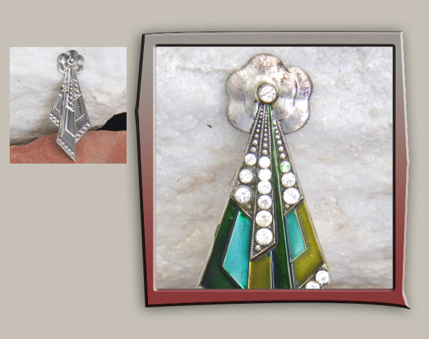 Unique enamel vintage brooch with green enamel and rhinestones forming a tie shape
