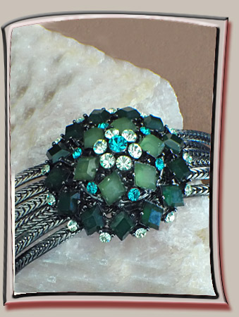 green studded jewelmint bracelet